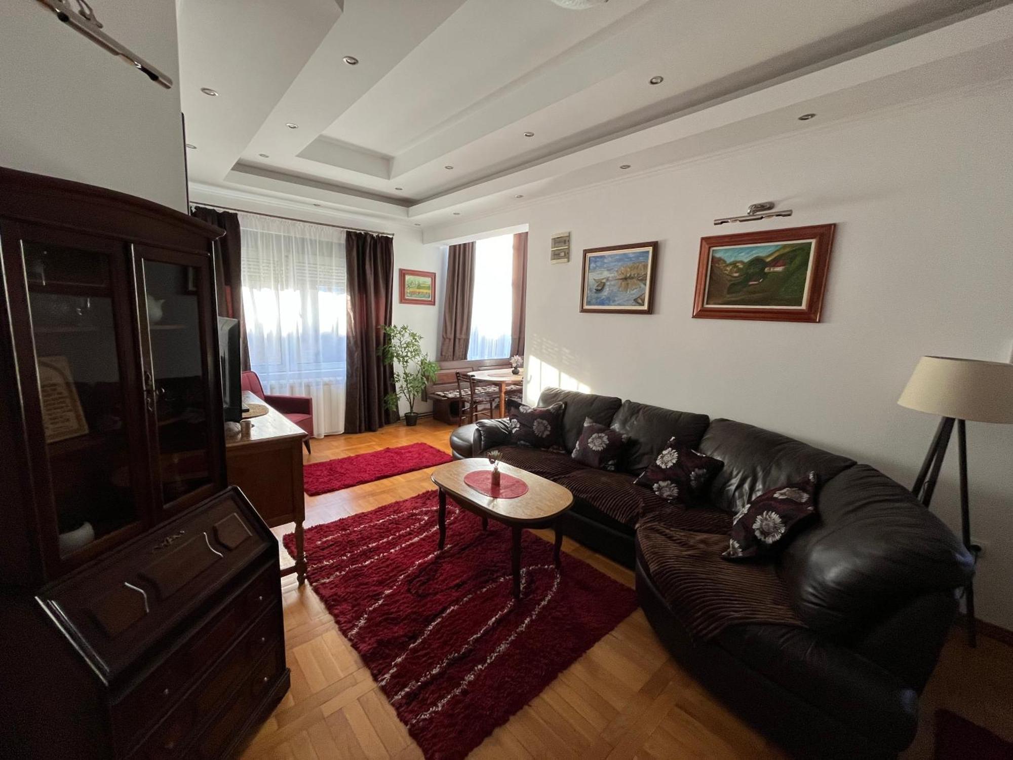Airport Sky Apartments Lux II Белград Екстериор снимка